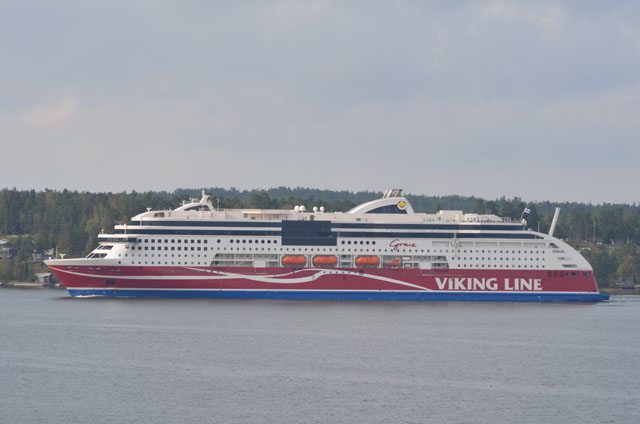 Viking Grace in den Schären vor Stockholm - Bildquelle: Fähren-Aktuell